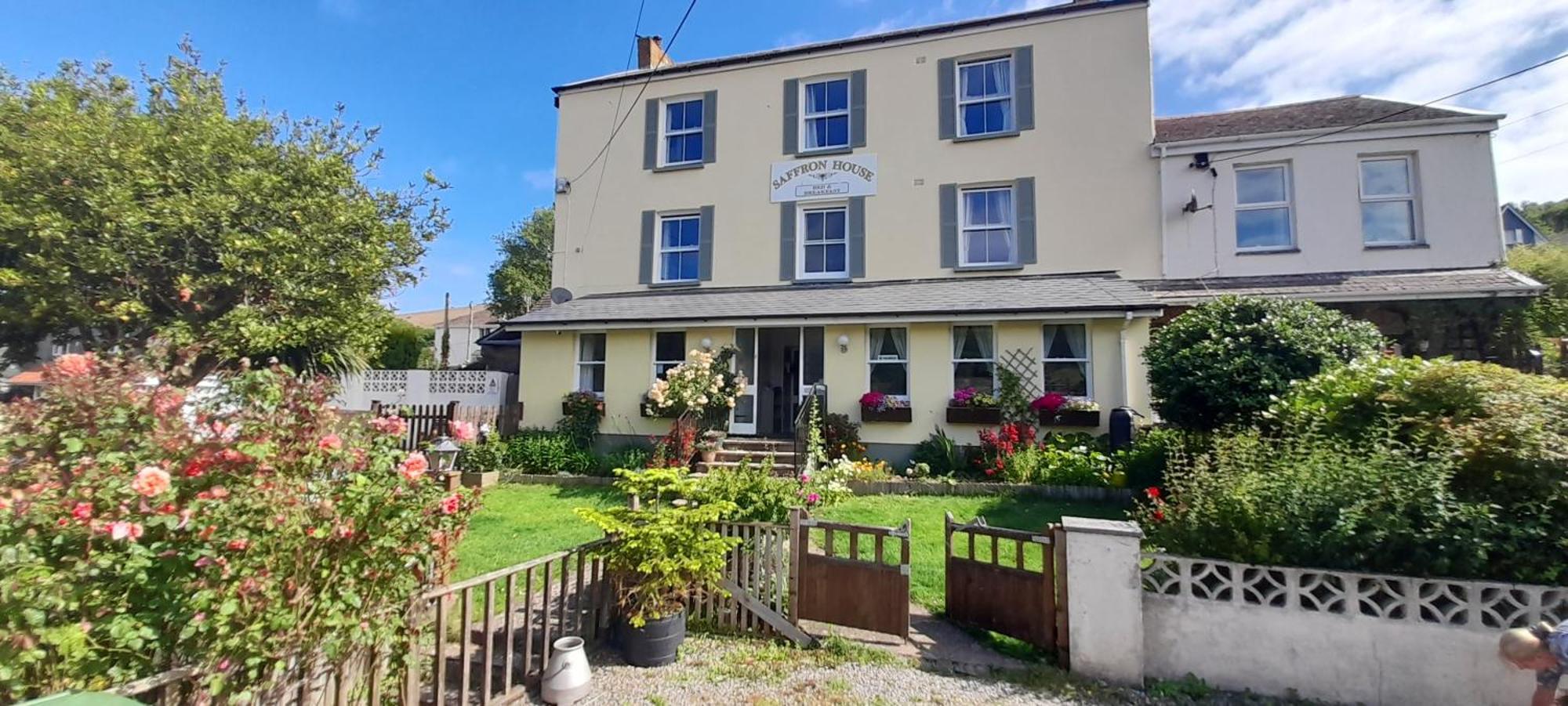 Saffron House Bed & Breakfast Combe Martin Exterior foto